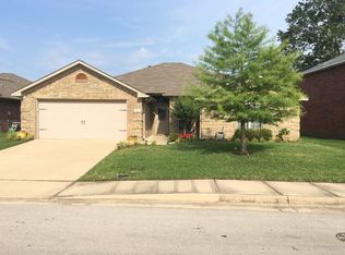 6041 Morning Mist Dr, Tyler, TX 75707