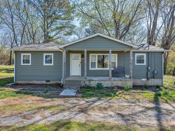 10 Patrick Rd, Fayetteville, TN 37334