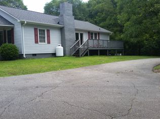 320 B St, Greer, SC 29651
