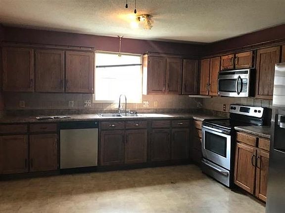 5th image of 1519 Edmonds St