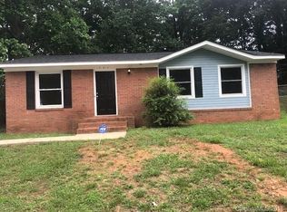 721 Rudd Ct, Charlotte, NC 28216