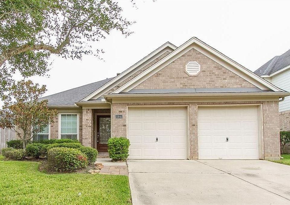 1st image of 20842 Avery Cove Ln