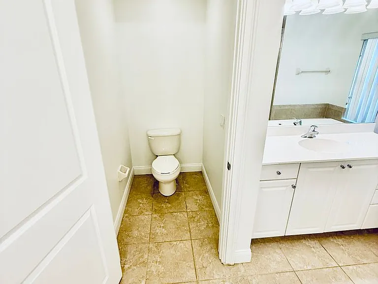 860 Vignoles Ave NE #1 — Photo 46