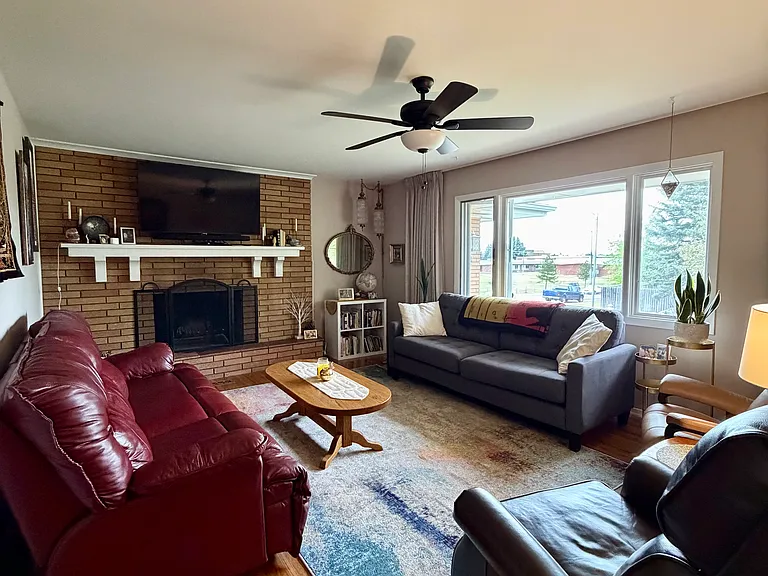 4200 Jefferson Ct #4200 — Photo 2
