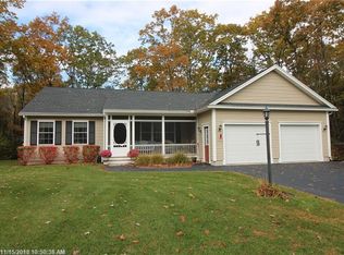 52 Parkside Dr, Biddeford, ME 04005