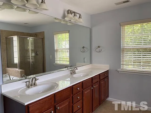 500 Liberty Rose Dr — Photo 26