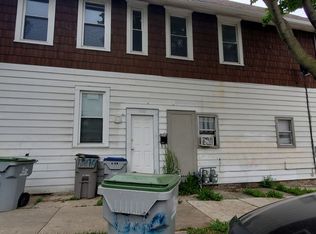 1340 S 26th St, Milwaukee, WI 53204