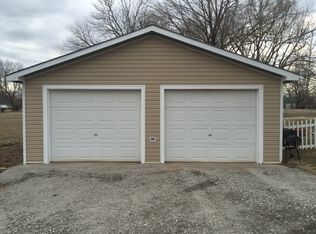 101 S Walnut St, Opolis, KS 66760