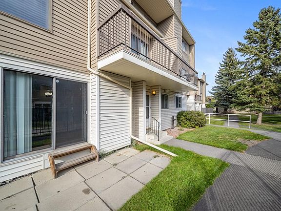 2nd image of 2519 38th St NE #79