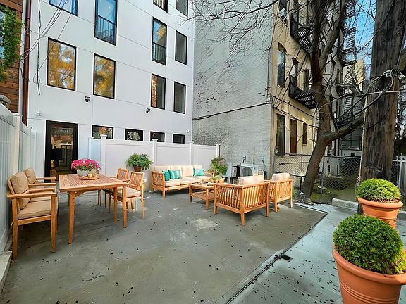 5th image of 727 De Kalb Ave #5E