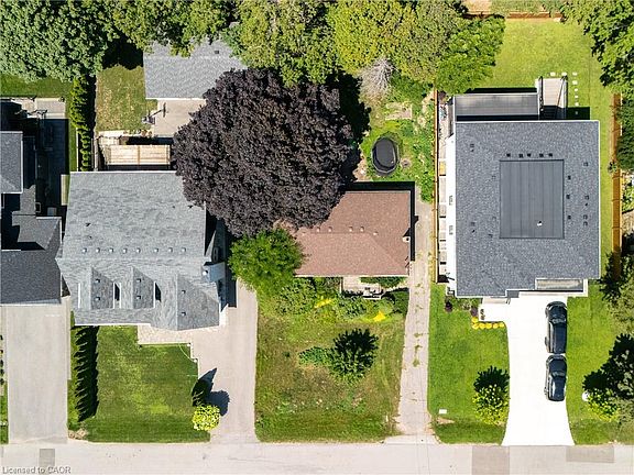 4th image of 1405 Constance Dr