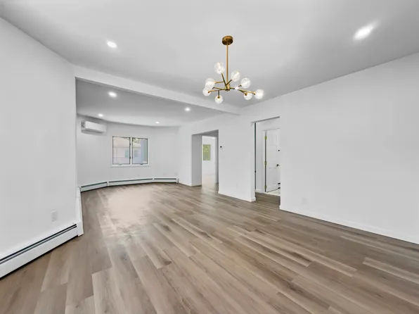 77 Brookings St Unit 2, Medford, MA 02155