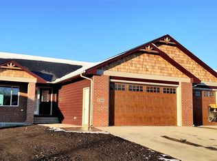 1200 N Archer Dr, Sioux Falls, SD 57103