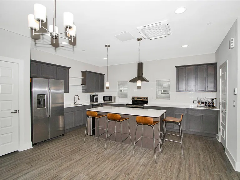 302 Tendick St #1103 — Photo 8