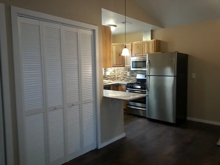 25 Old Crystal Park Rd #25 — Photo 8