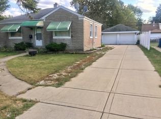 241 E Dickens Ave, Northlake, IL 60164