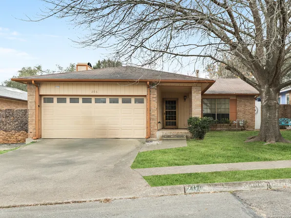 206 Crystal Cyn, Universal City, TX 78148