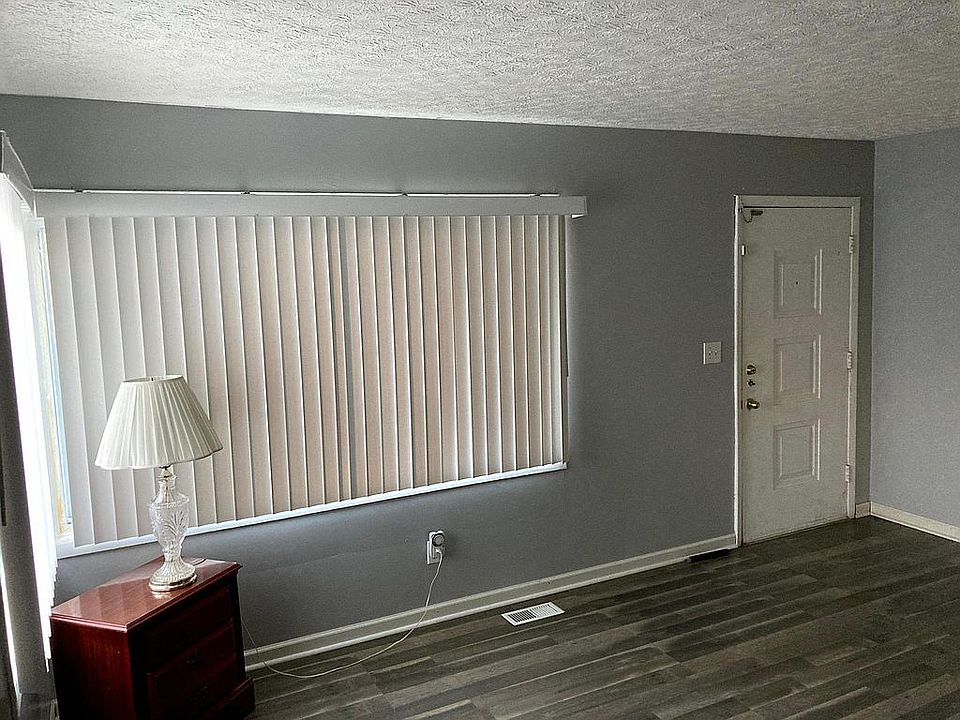 1st image of 5116 Red Oak Ln