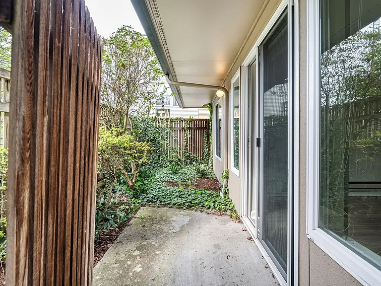 Northlink Apartments — Photo 10