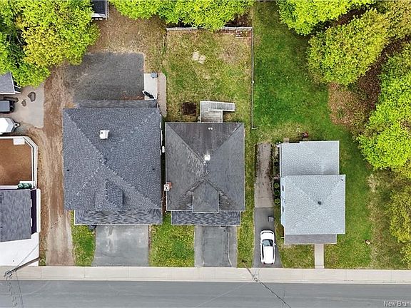 5th image of 315 Saint John St