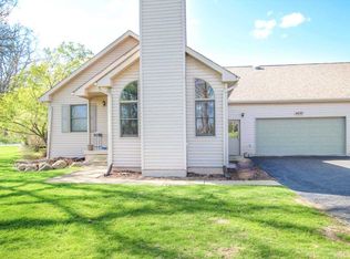 4297 Fairway Ln, Jackson, MI 49201