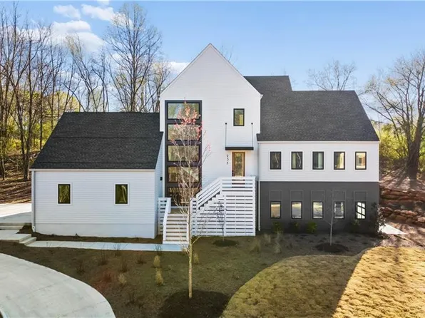 235 Winterberry Way NW, Roswell, GA 30075