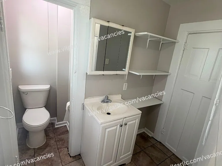 5025 Tod Ave — Photo 13