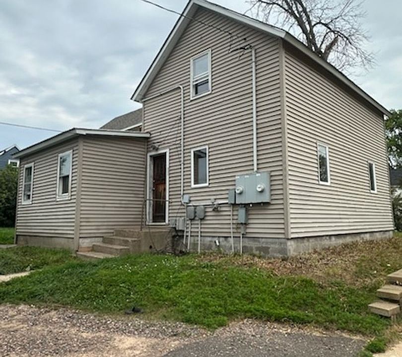2nd image of 432 Phipps Ave #1/2