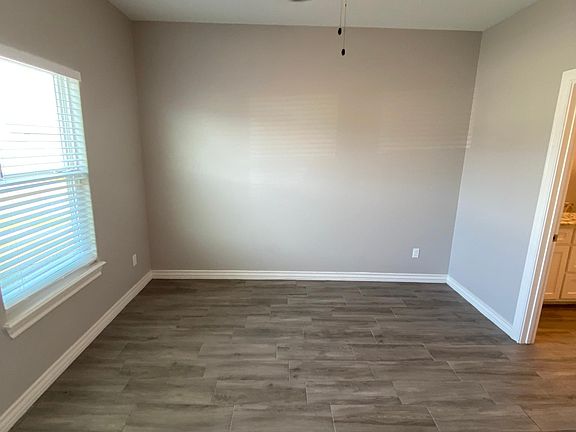 4th image of 6702 Keyan Dr