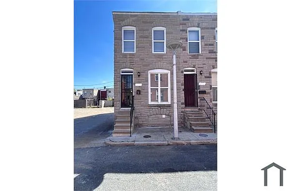 Building Photo - 409 N Bradford St