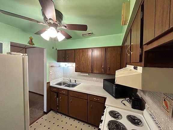 5th image of 10338 S Parkside Ave #17