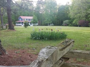 80 Mill Ridge Rd, Hartfield, VA 23071