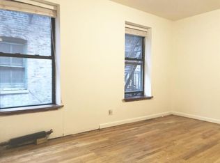 226 E 14th St APT 4Q, New York, NY