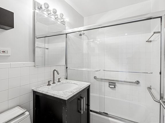 3rd image of 180 W End Ave APT 15R