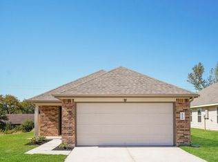 210 Elk Run Ln, Huntsville, TX 77320