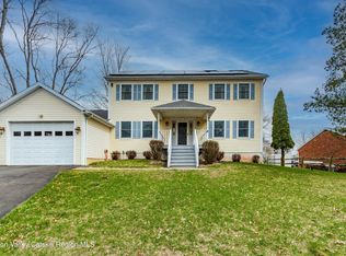 29 Emerick Rd, Saugerties, NY 12477