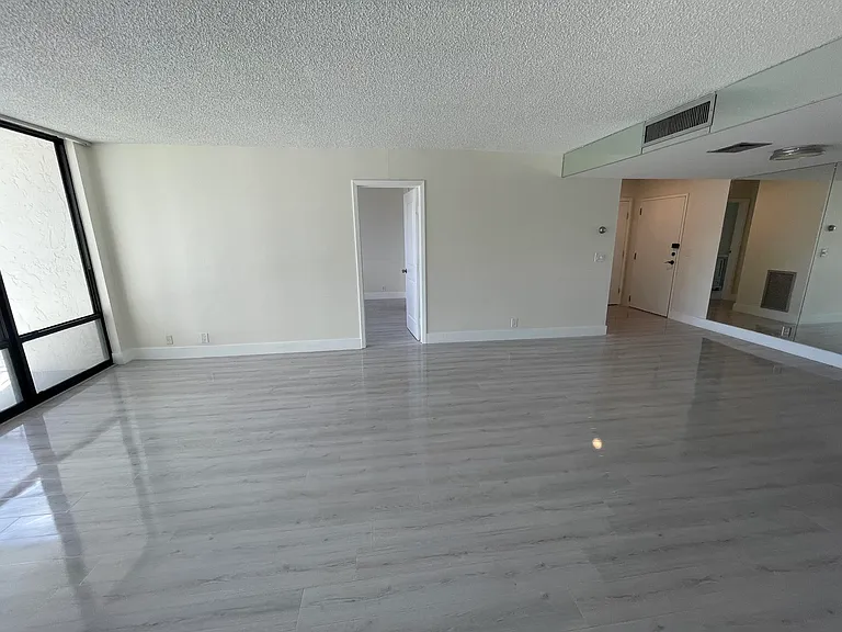 336 Golfview Rd #309 — Photo 18