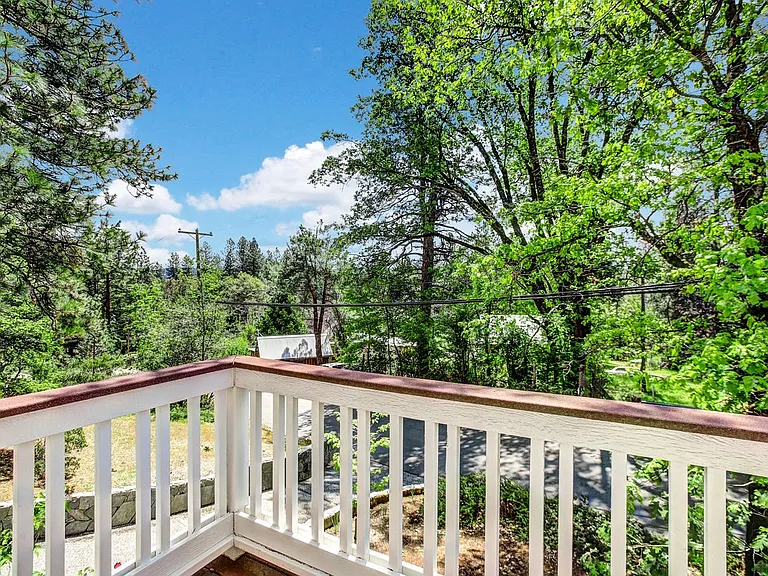612 Chief Kelly Dr — Photo 4