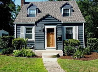828 W Maplehurst St, Ferndale, MI 48220