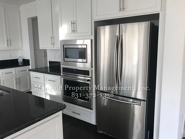 2726 Bungalow Dr — Photo 7