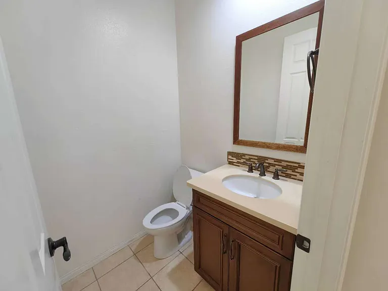 powder room