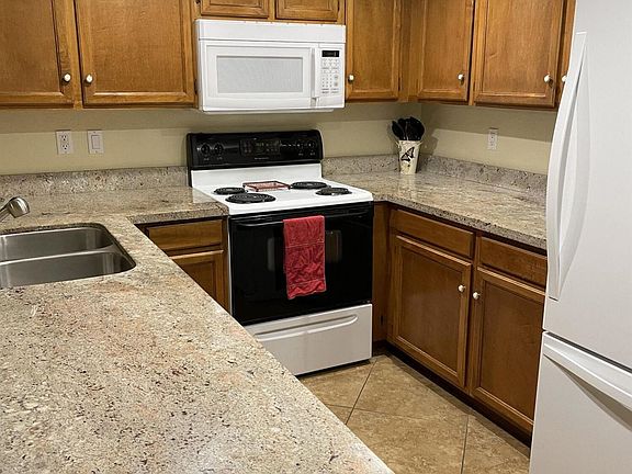 5th image of 4730 W Northern Ave Unit 1158