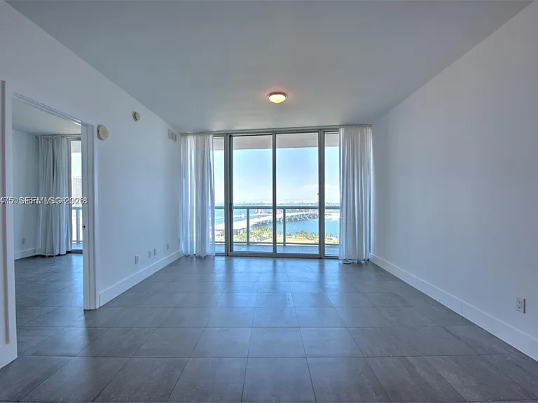 888 Biscayne Blvd #2410 — Photo 3