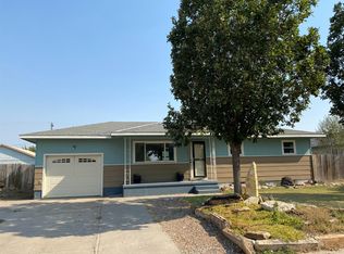 118 Jenny Ave, Holcomb, KS 67851
