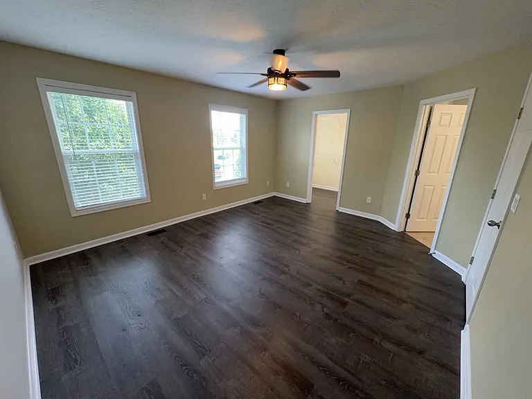 905 Franklin Rd — Photo 9