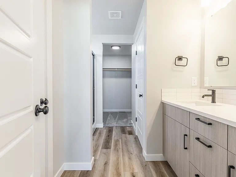 2640 N Silver Wolf Ave — Photo 30