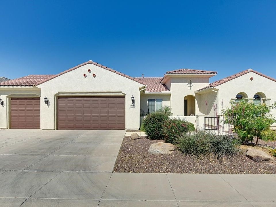 Sun City Festival Parada for sale 1a