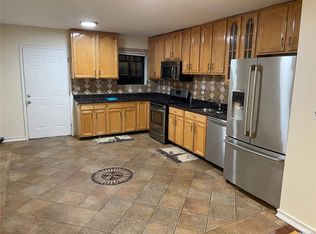 71-10 147th St, Flushing, NY 11367