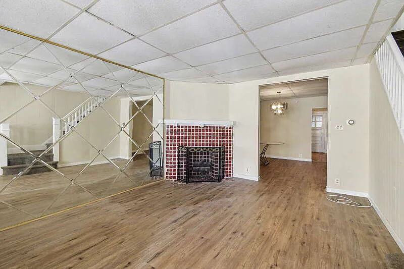 3 bed, 1.0 bath, 1200 sqft, $1,500 — Photo 4