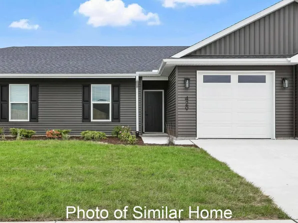 541 N 4th Ave, Eldridge, IA 52748